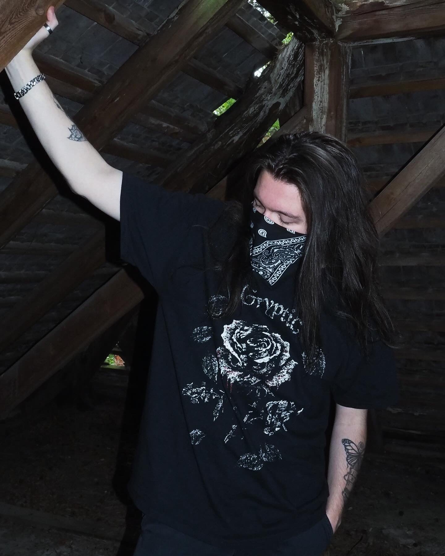 Fractured Rose Tee Frontprint